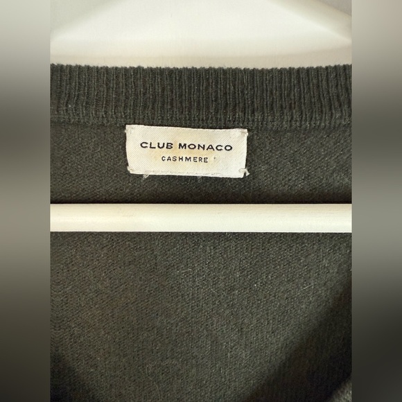 Club Monaco Men’s Green V-Neck Cashmere Crewneck Pullover Sweater - Size XS - Picture 2 of 7